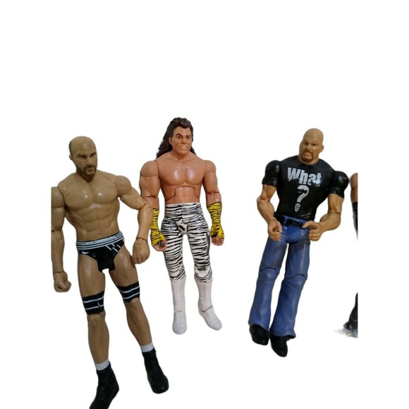 Mix Lot See Wrestlers Adam Rabbit Stone Cold Steve Austin Becky Lynch (8) - Picture 2 of 9